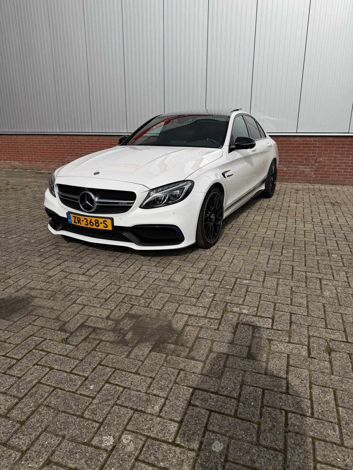 MERCEDES-AMG C 63 | V8 BITURBO | 476 PK | FULL OPTION, Auto's, Automaat, Achterwielaandrijving, Wit, Particulier