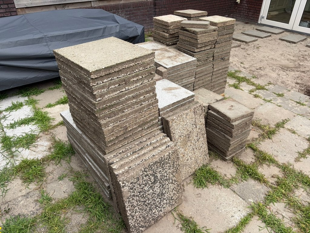 Gebruikte tuintegels (+- 30m2) - Verschillende maten, Ophalen, Gebruikt, 10 m² of meer, Beton