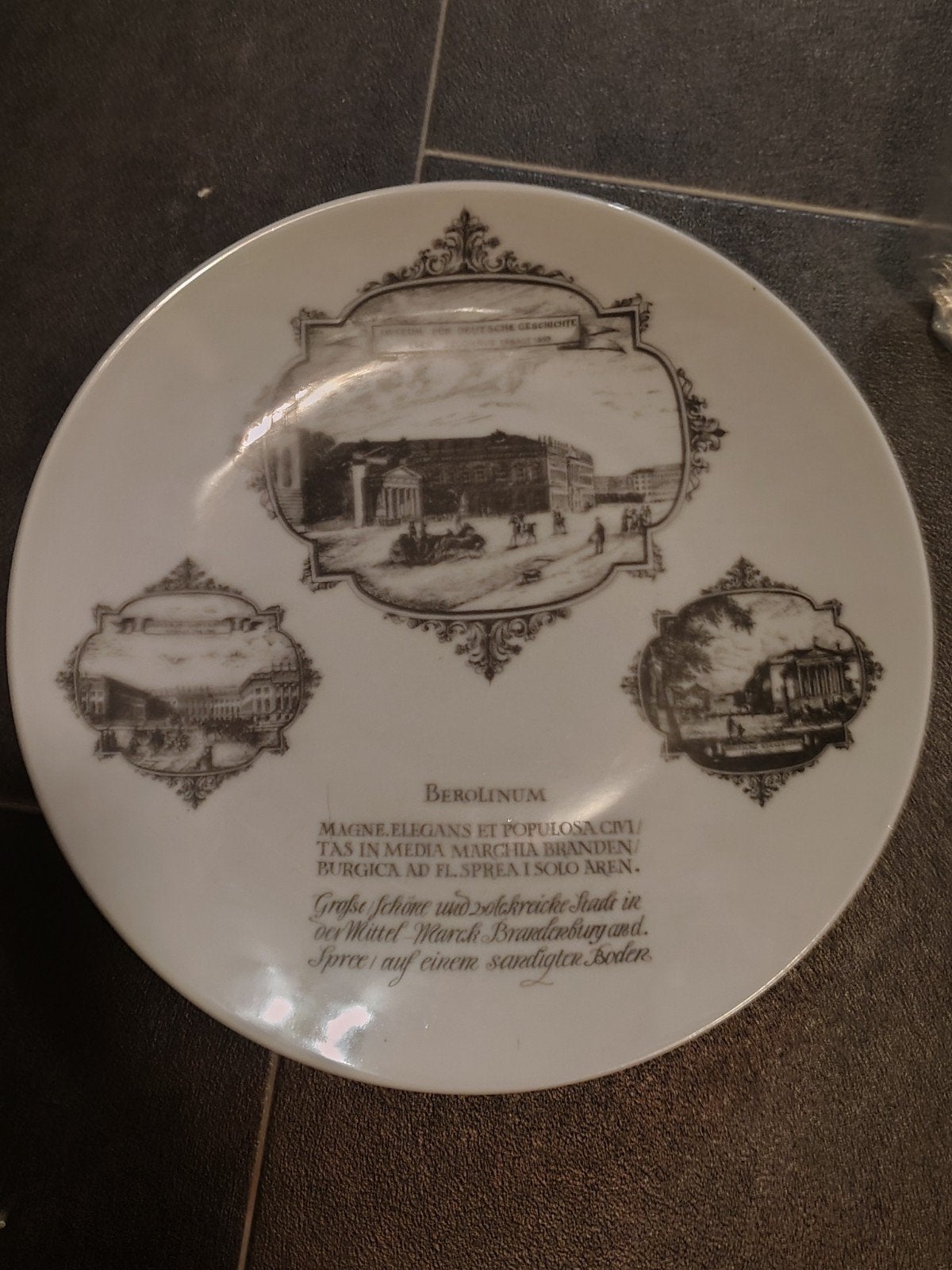 Wandbord Berolinum, Ophalen of Verzenden