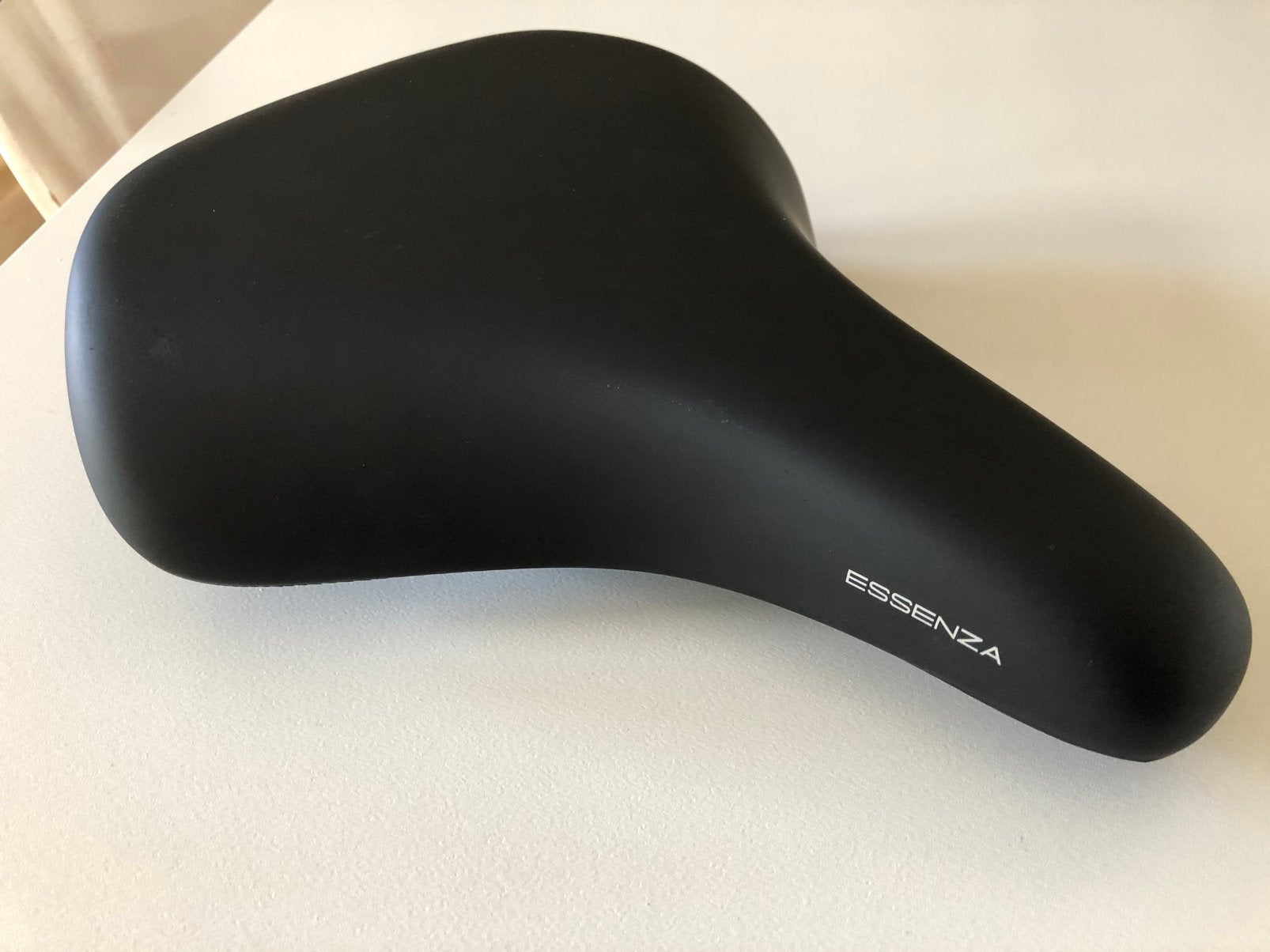 Fietszadel Selle Royal Essenza NIEUW, Fietsen en Brommers, Ophalen of Verzenden, Nieuw, Stadsfiets, Zadel