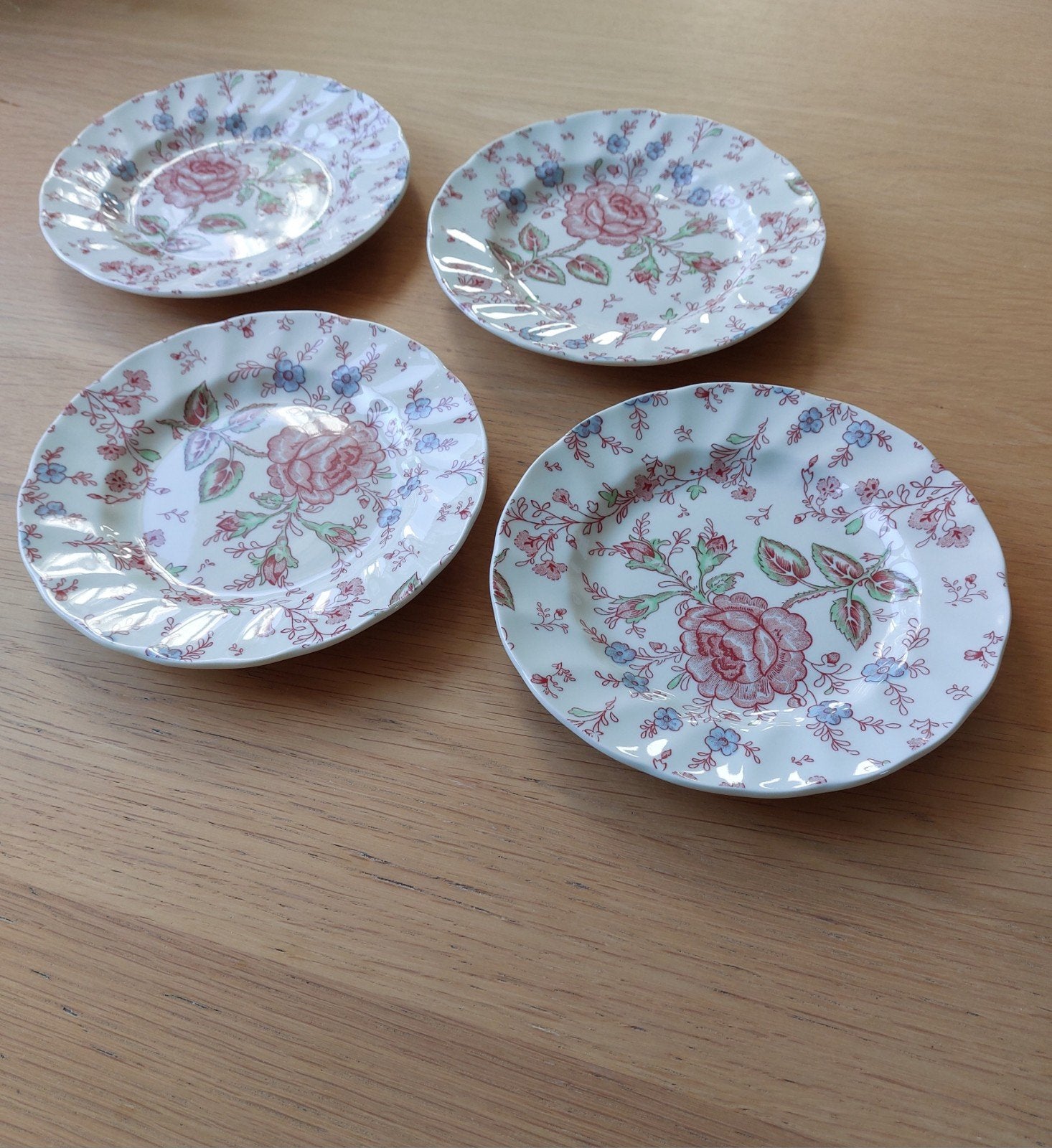 Johnson Brothers Rose Chintz serviesgoed, Ophalen of Verzenden