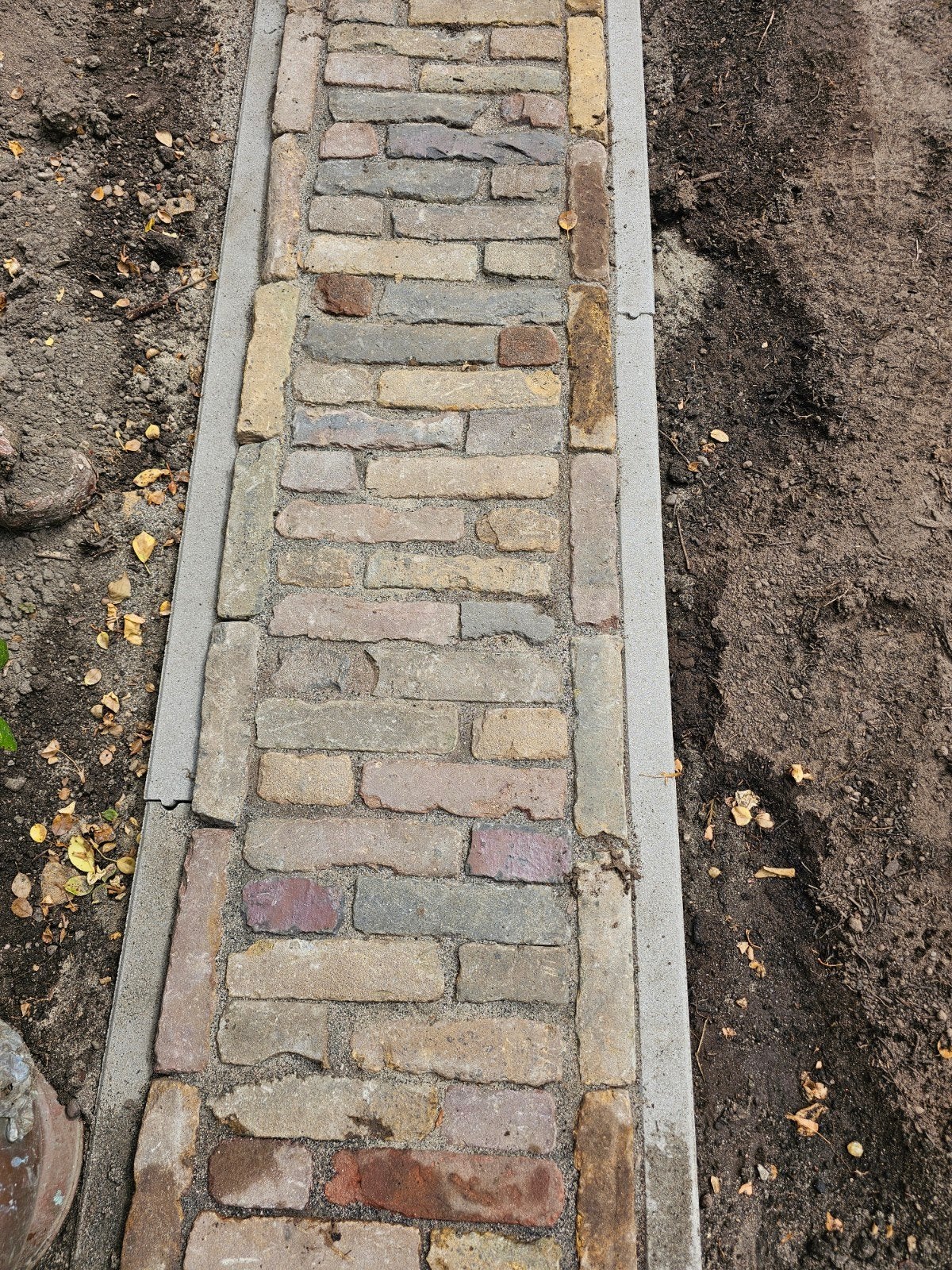 Oude gebakken klinkers voor terras of pad, Tuin en Terras, Tegels en Klinkers, Ophalen, Klinkers