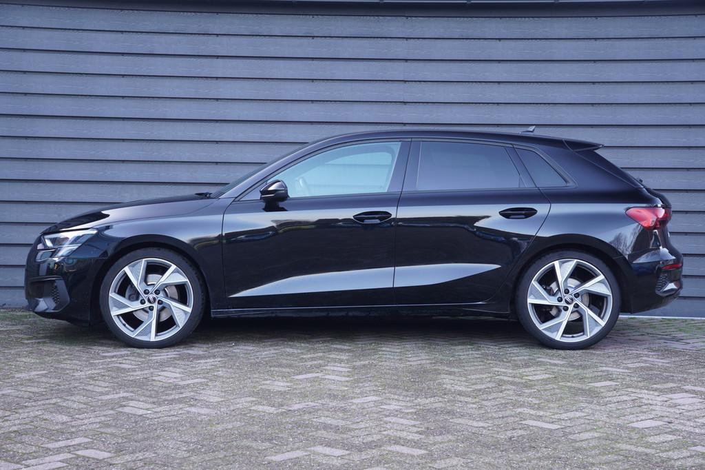 Audi A3 Sportback 35 TFSI S edition - MATRIX - BTW AUTO - AD, 4 cilinders, 150 pk, Leder en Stof, Zwart