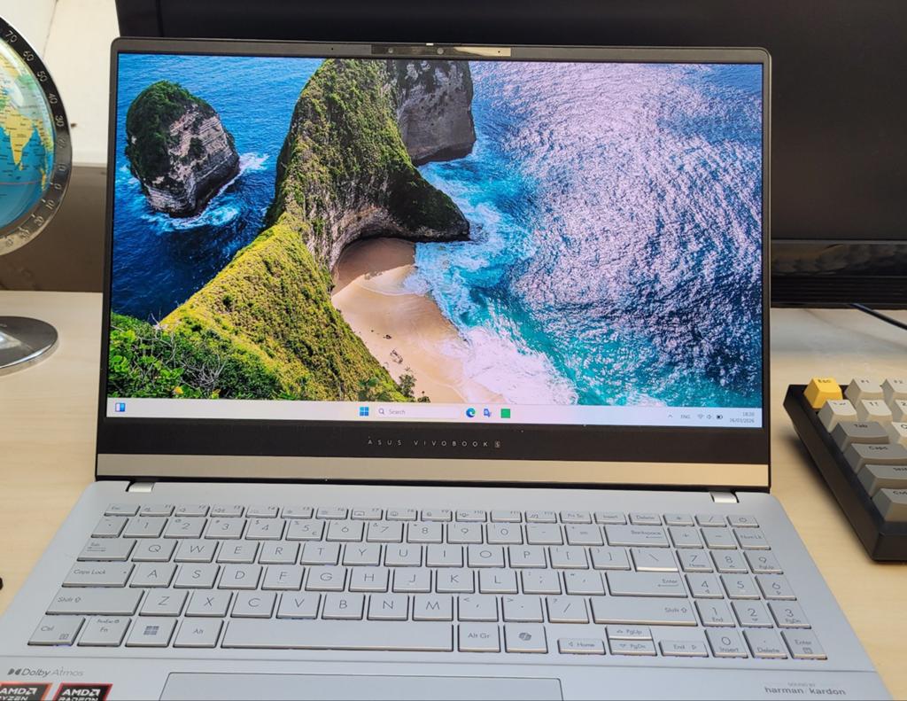 Asus Vivobook s15 oled, Ophalen, Zo goed als nieuw, SSD, 1 TB