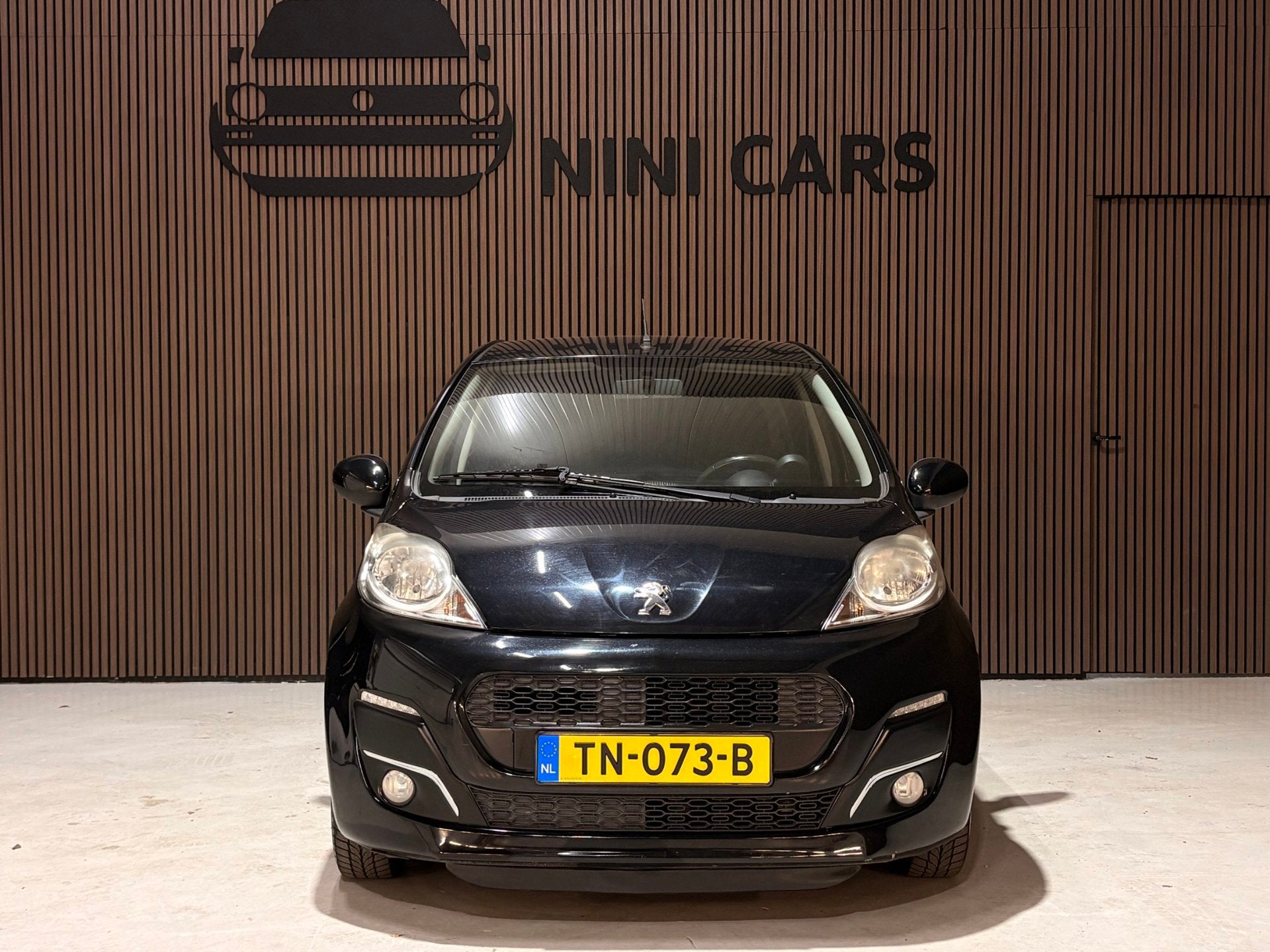 Peugeot 107 1.0 Access Accent, Auto's, Peugeot, Voorwielaandrijving, Euro 5, Stof, Gebruikt