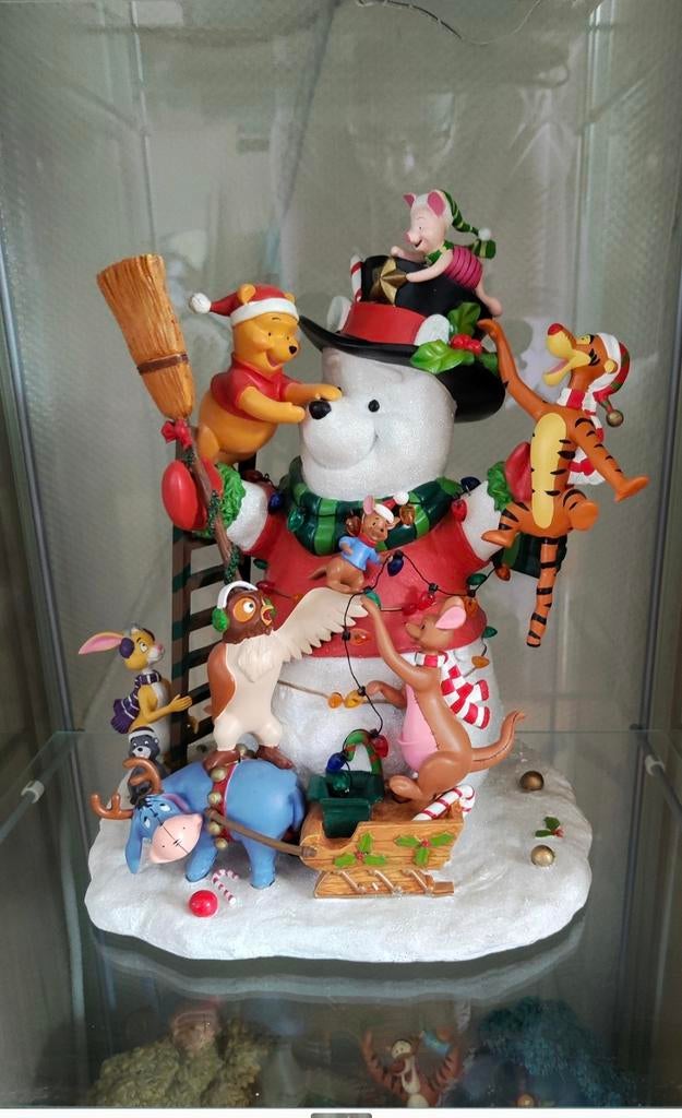 Bradford Exchange Winnie de Poeh Verlichte Sneeuwpop Beeld, Verzamelen, Disney, Zo goed als nieuw, Beeldje of Figuurtje, Winnie de Poeh of vrienden