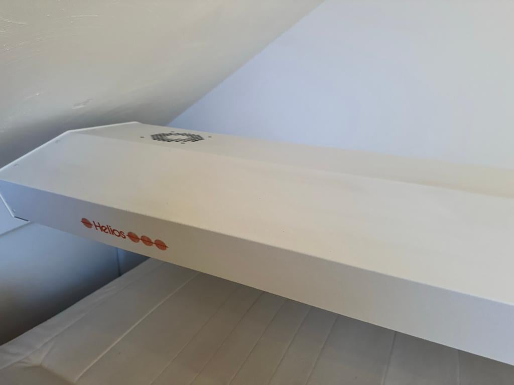 Zonnebank Helios in perfecte staat met nieuwe lampen, Witgoed en Apparatuur, Zonnebanken en Gezichtsbruiners, Ophalen of Verzenden