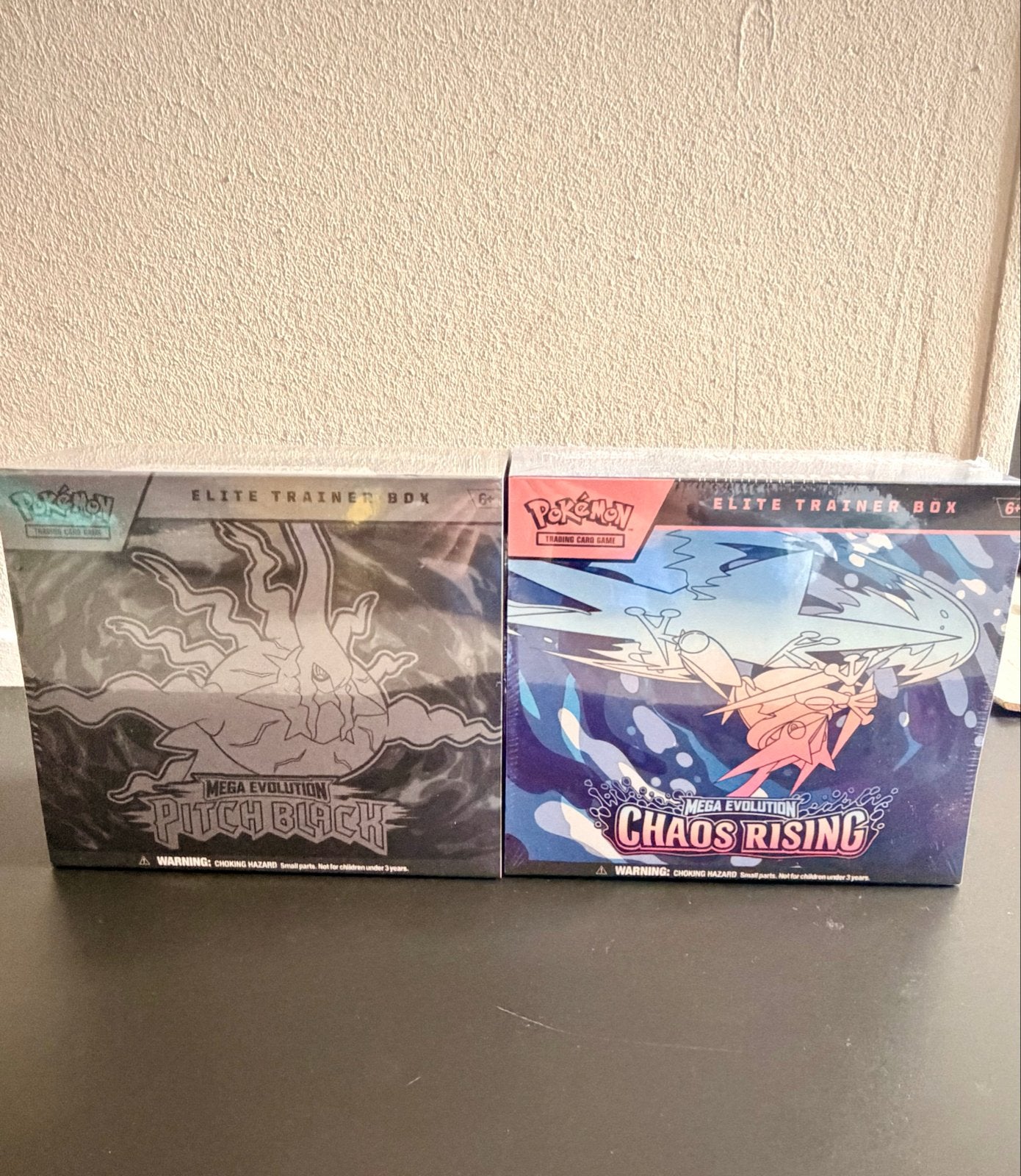 Pokémon Pitch Black & Chaos Rising ETB Combi Deal, Ophalen of Verzenden, Nieuw, Overige typen