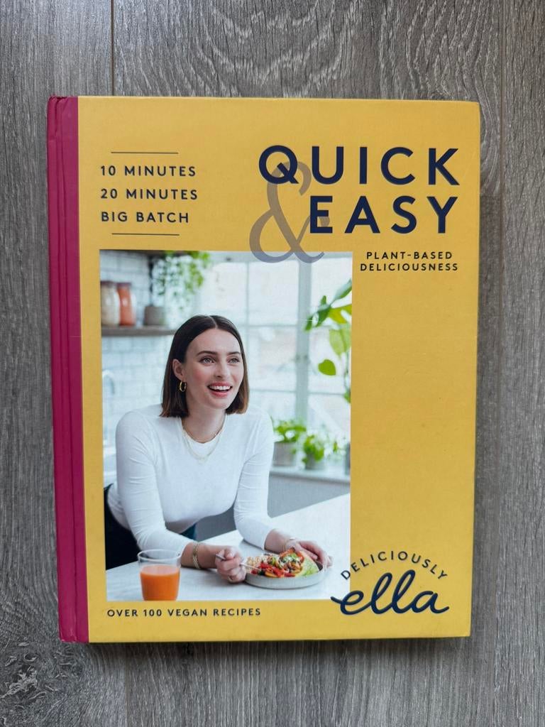 Quick & Easy van Deliciously Ella, Boeken, Ophalen of Verzenden, Zo goed als nieuw, Vegetarisch