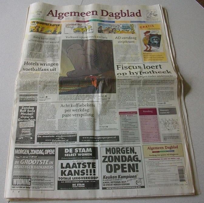 Algemeen Dagblad 1 april 2000, Verzamelen, Tijdschriften, Kranten en Knipsels, Ophalen of Verzenden, 1980 tot heden, Krant