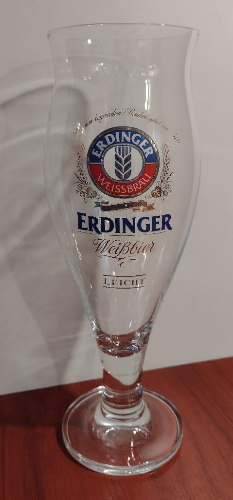 Erdinger Leicht Voetglas 50cl. (F), Ophalen of Verzenden, Gebruikt, Glas of Glazen, Overige merken