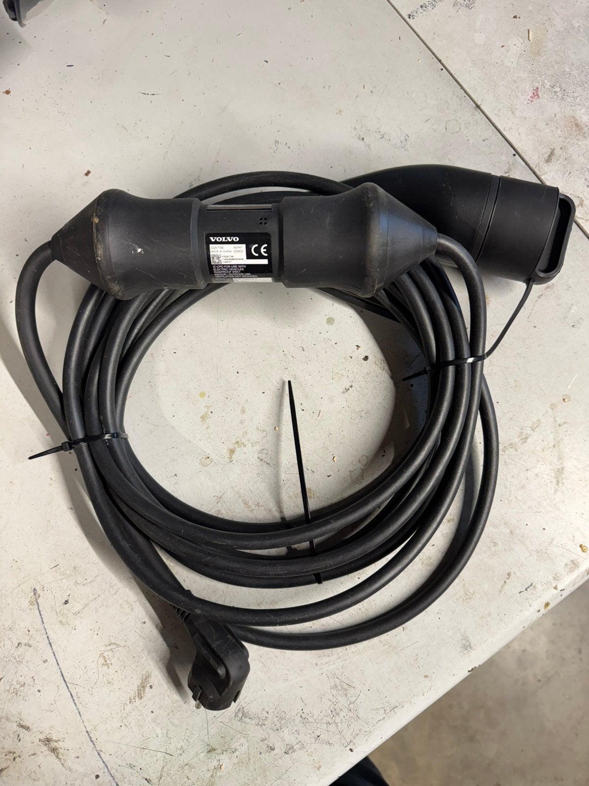 Volvo - Laadkabel type 2 - 220V, Ophalen, Gebruikt, Volvo