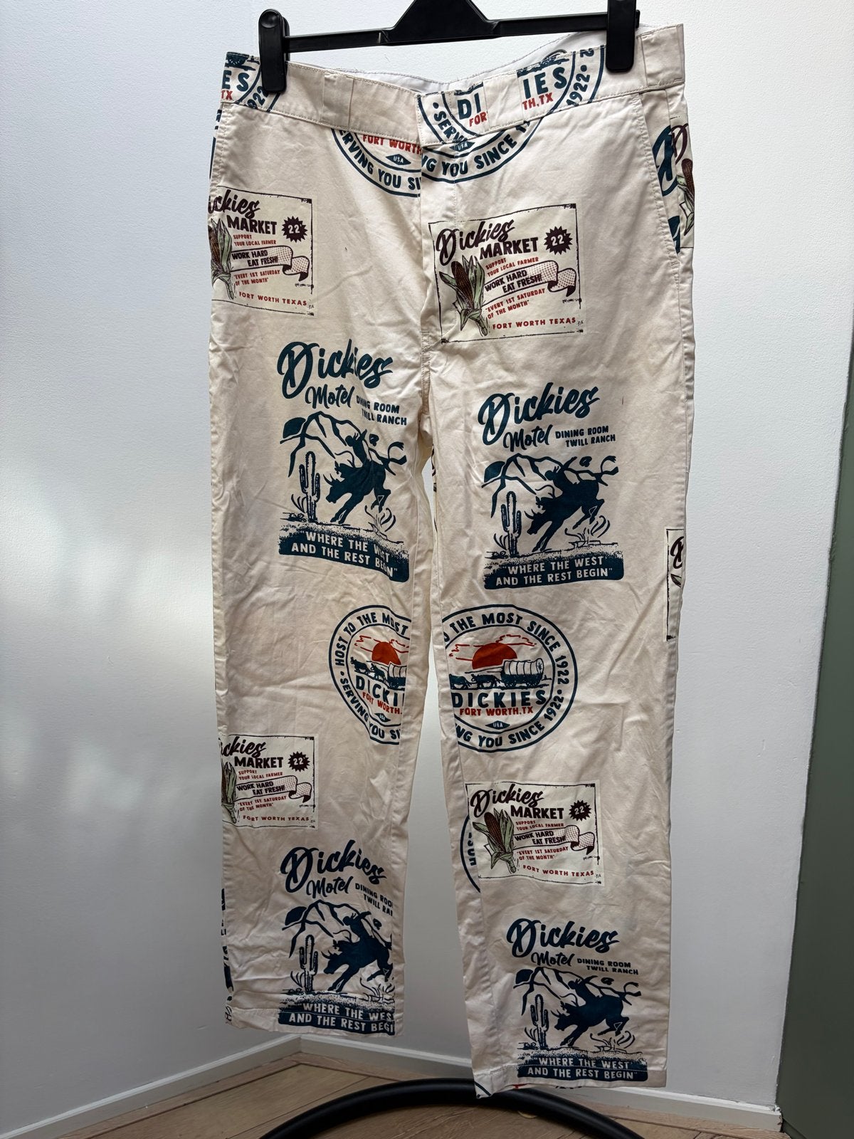 Dickies Motel Twill Ranch broek - Maat W34, Ophalen of Verzenden, Zo goed als nieuw, Maat 52/54 (L), Beige