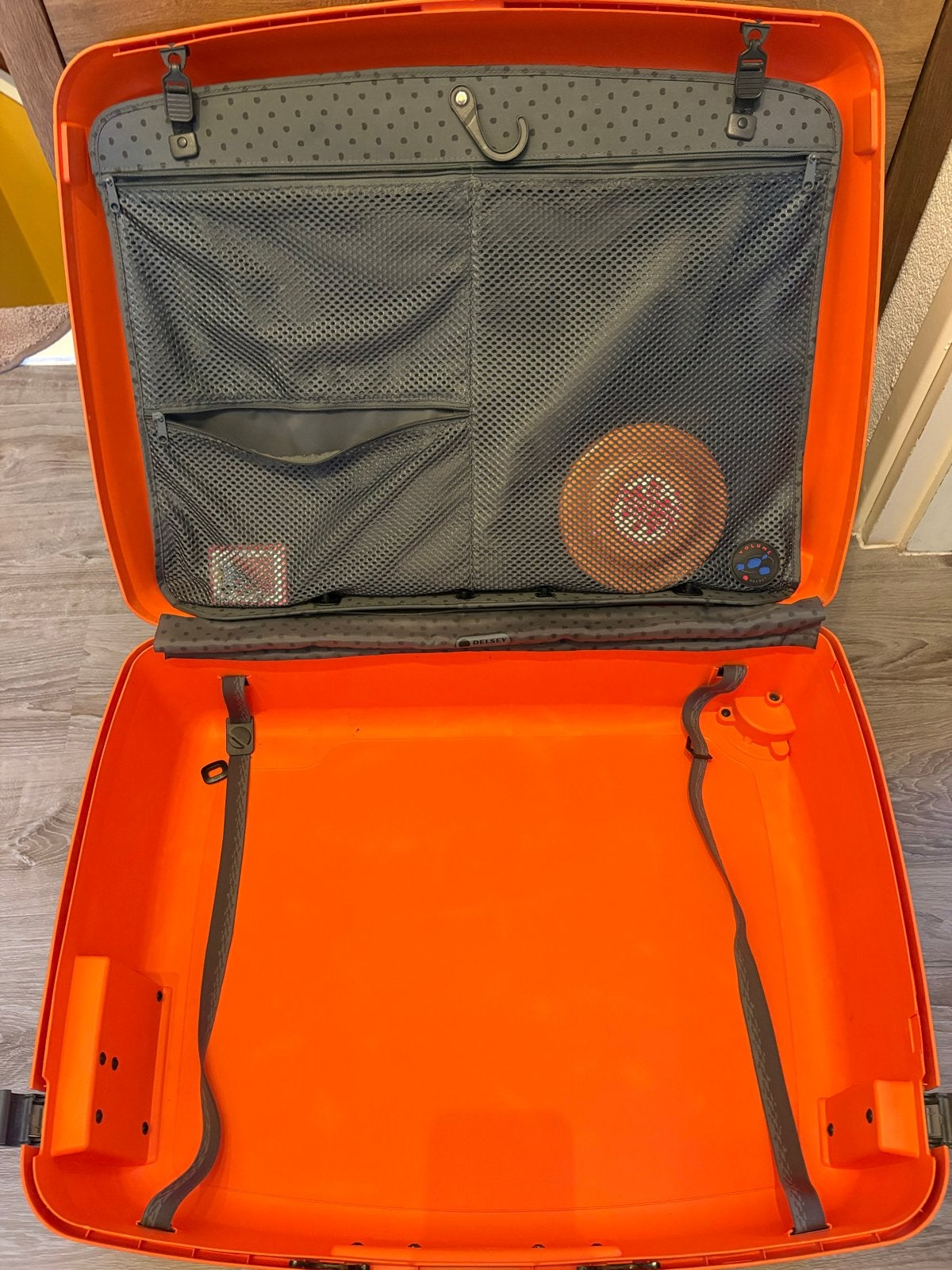 Oranje Delsey Koffer - Ruimbagage formaat, Ophalen, Gebruikt, 20 tot 30 cm, Oranje