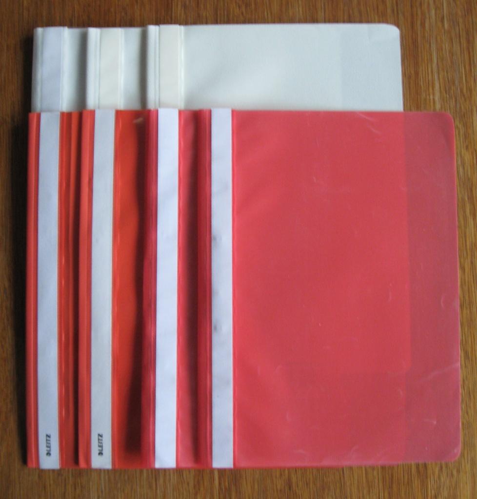 7 opbergmappen A-4 van plastic, Diversen, Ophalen of Verzenden, Zo goed als nieuw