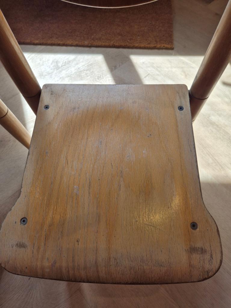 Twee houten kinderstoelen, Ophalen, Klassiek, Kinder, Gebruikt, Twee