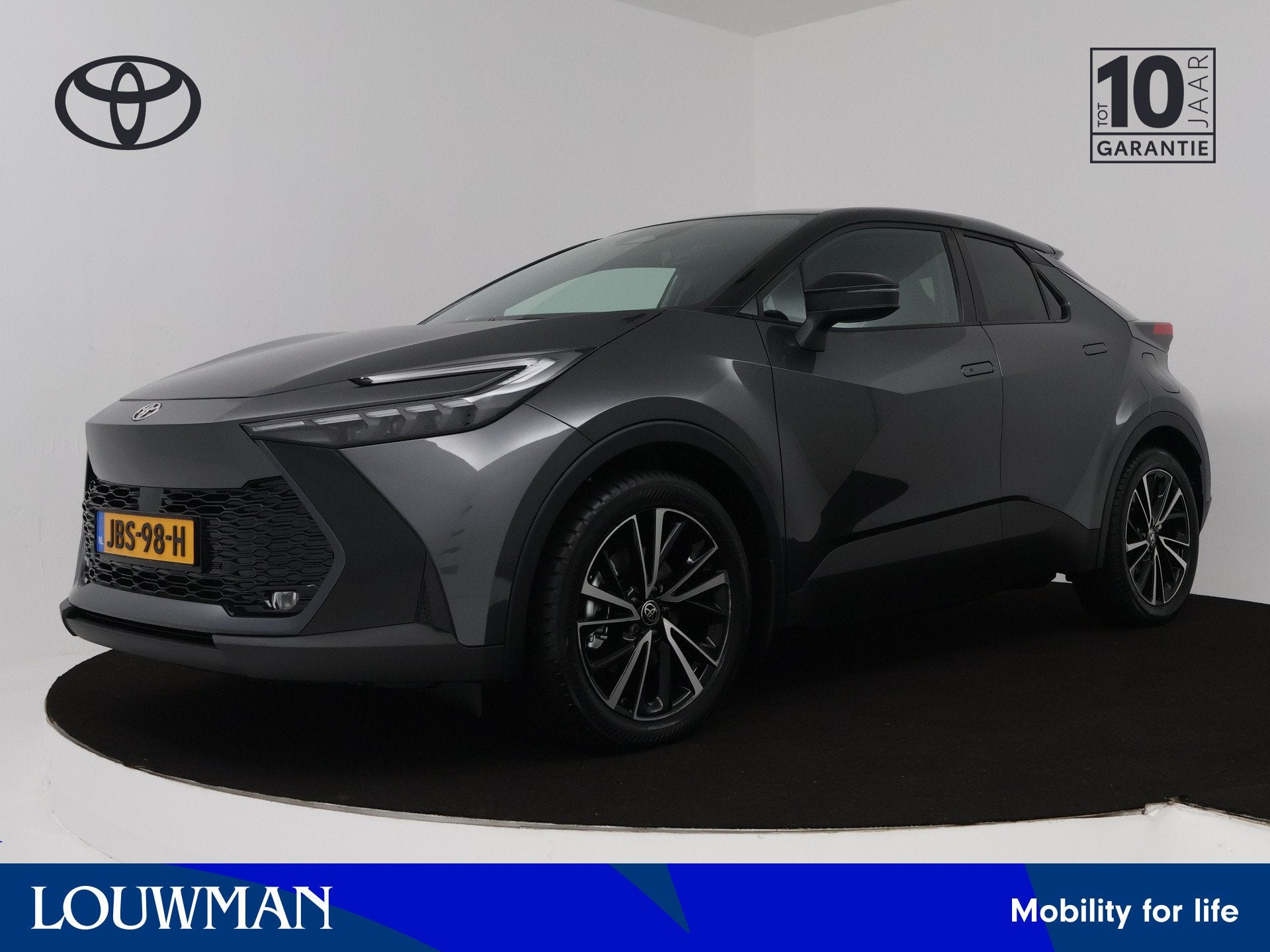 Toyota C-HR 2.0 Plug-in Hybrid 220 Executive | All-season ba, 12 maanden, 4 cilinders, 1625 kg, 1987 cc