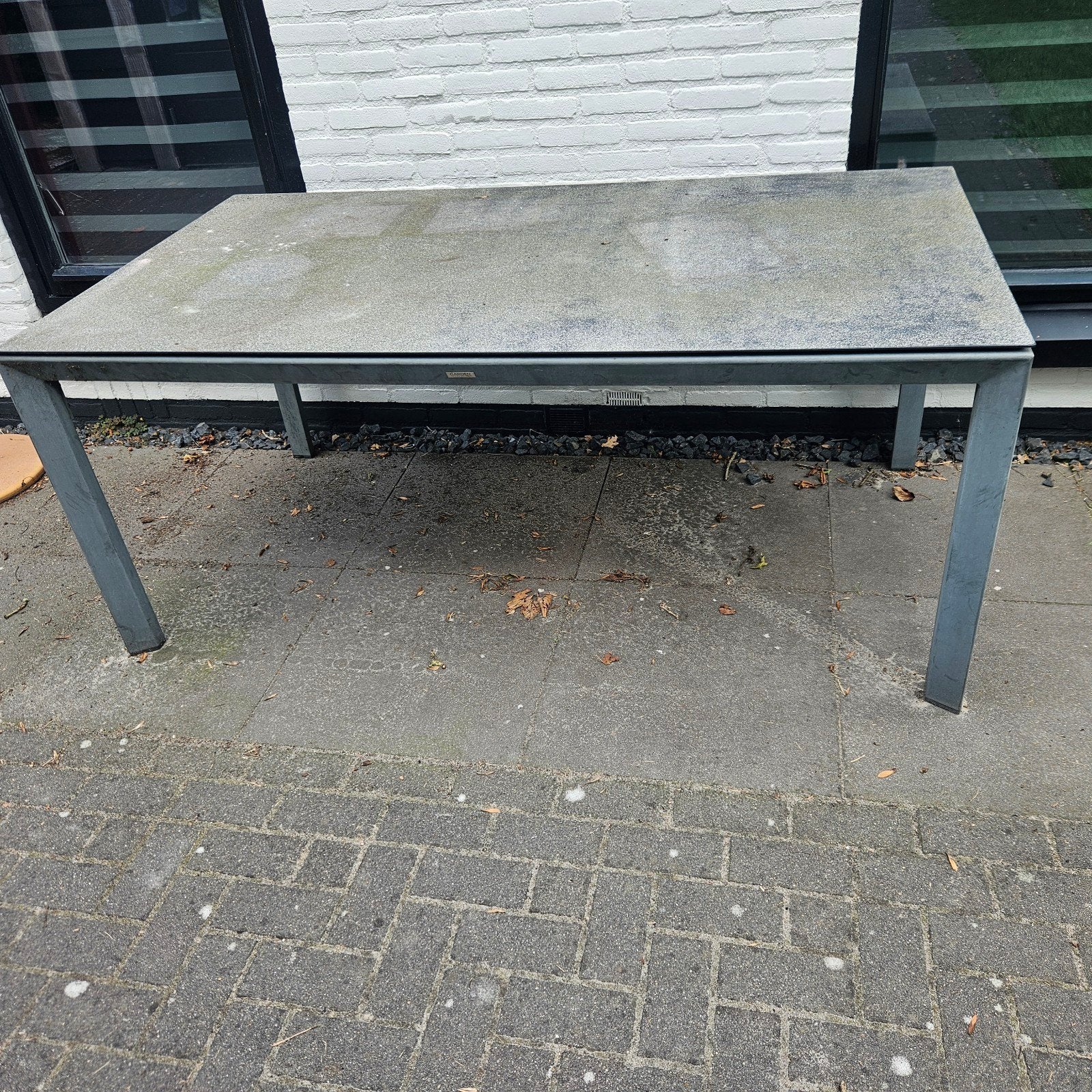 Robuuste tuintafel met stenen blad, Tuin en Terras, Ophalen, Gebruikt, Rechthoekig, Metaal
