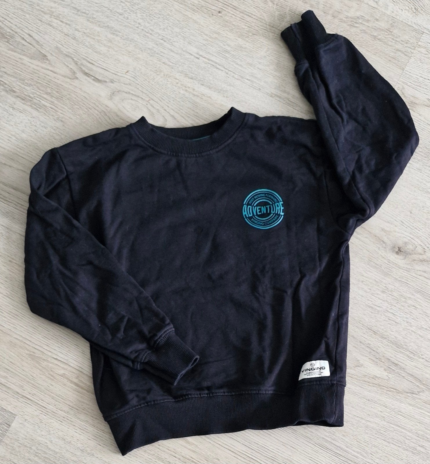 Vingino sweater 'Adventure', Kinderen en Baby's, Kinderkleding | Maat 128, Trui of Vest, Ophalen of Verzenden, Zo goed als nieuw