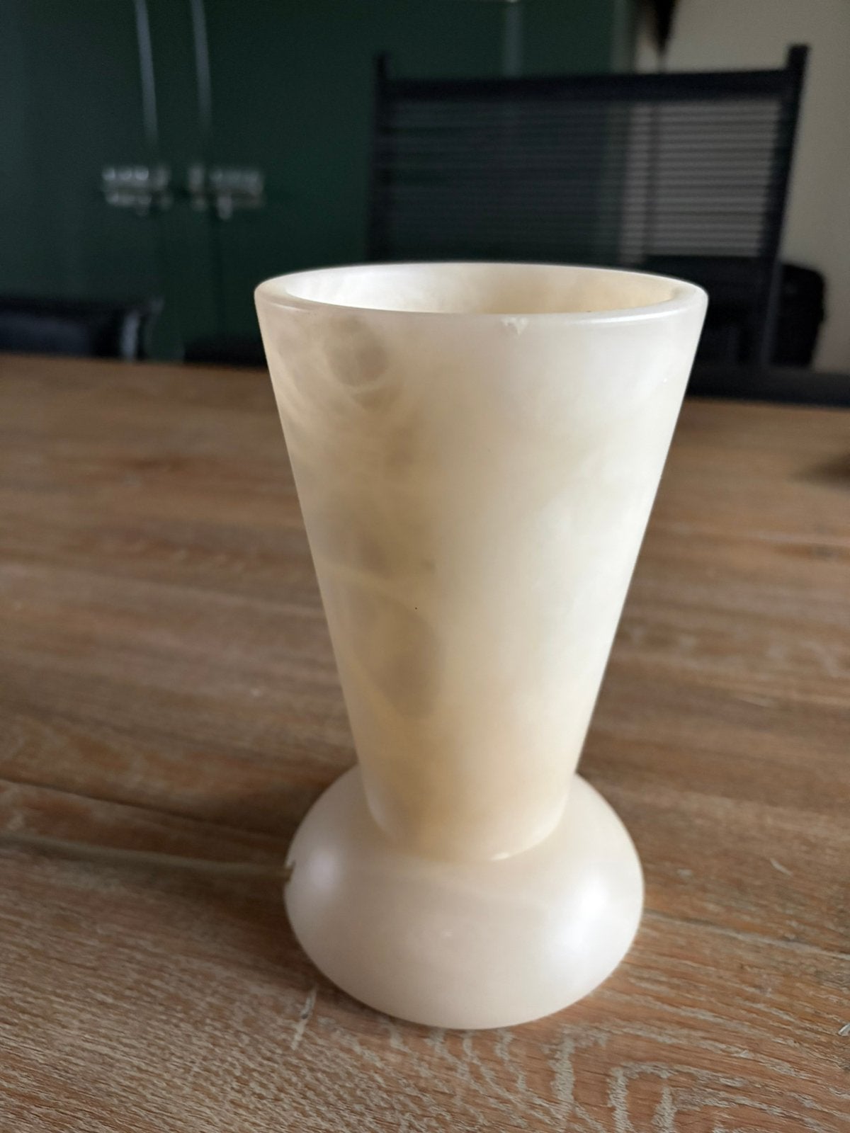Trendy alabaster tafellamp van Massive incl. led lampje, Huis en Inrichting, Lampen | Tafellampen, Met schakelaar, Gebruikt, Overige merken