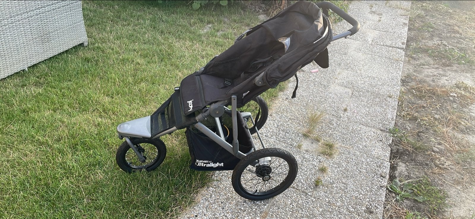 Joovy Zoom 360 Ultralight Jogger - Zwart, Kinderen en Baby's, Kinderwagens en Combinaties, Gebruikt, Luchtbanden, Ophalen of Verzenden
