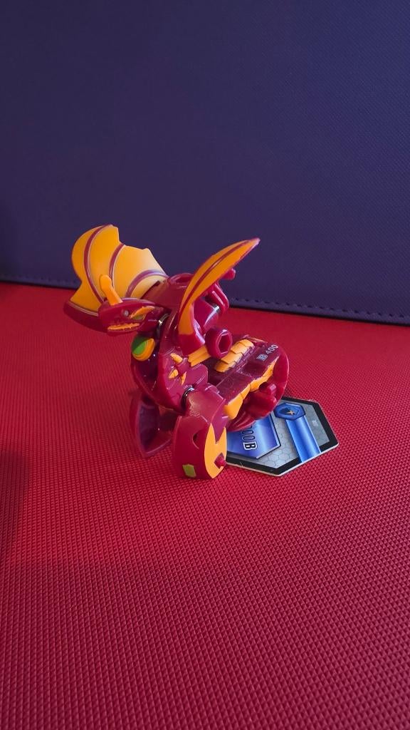 Pyrus Dragonoid Bakugan, Ophalen of Verzenden, Zo goed als nieuw