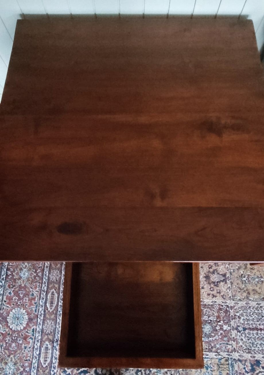 Mooie salon- bijzettafel, Ophalen, Vierkant
