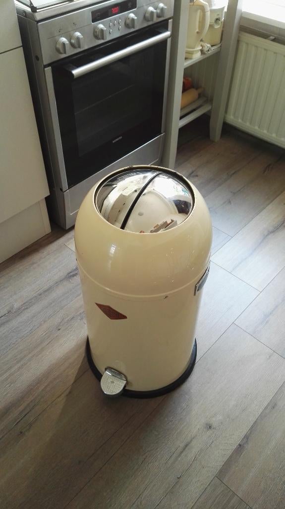 Wesco classic afval bak met voet pedaal, Ophalen, Gebruikt, Met pedaal, 50 tot 75 cm