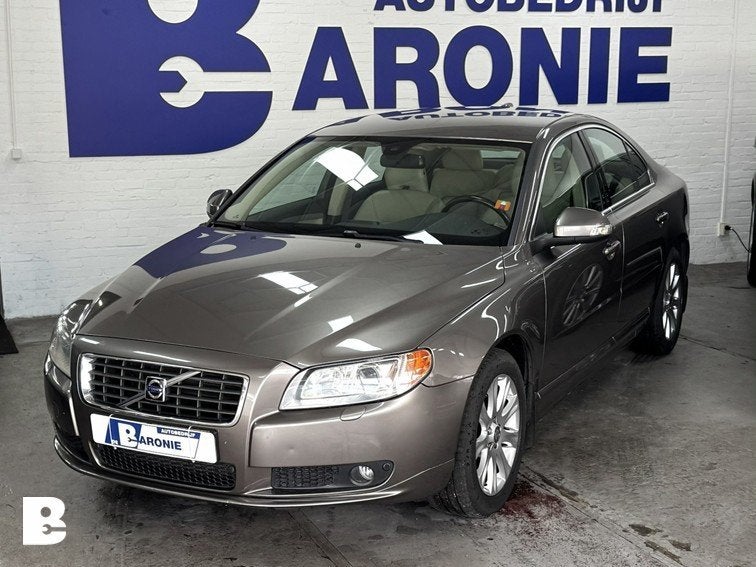 Volvo S80 2.5 T Summum, xenon, 1512 kg, Beige, 2521 cc, Bedrijf