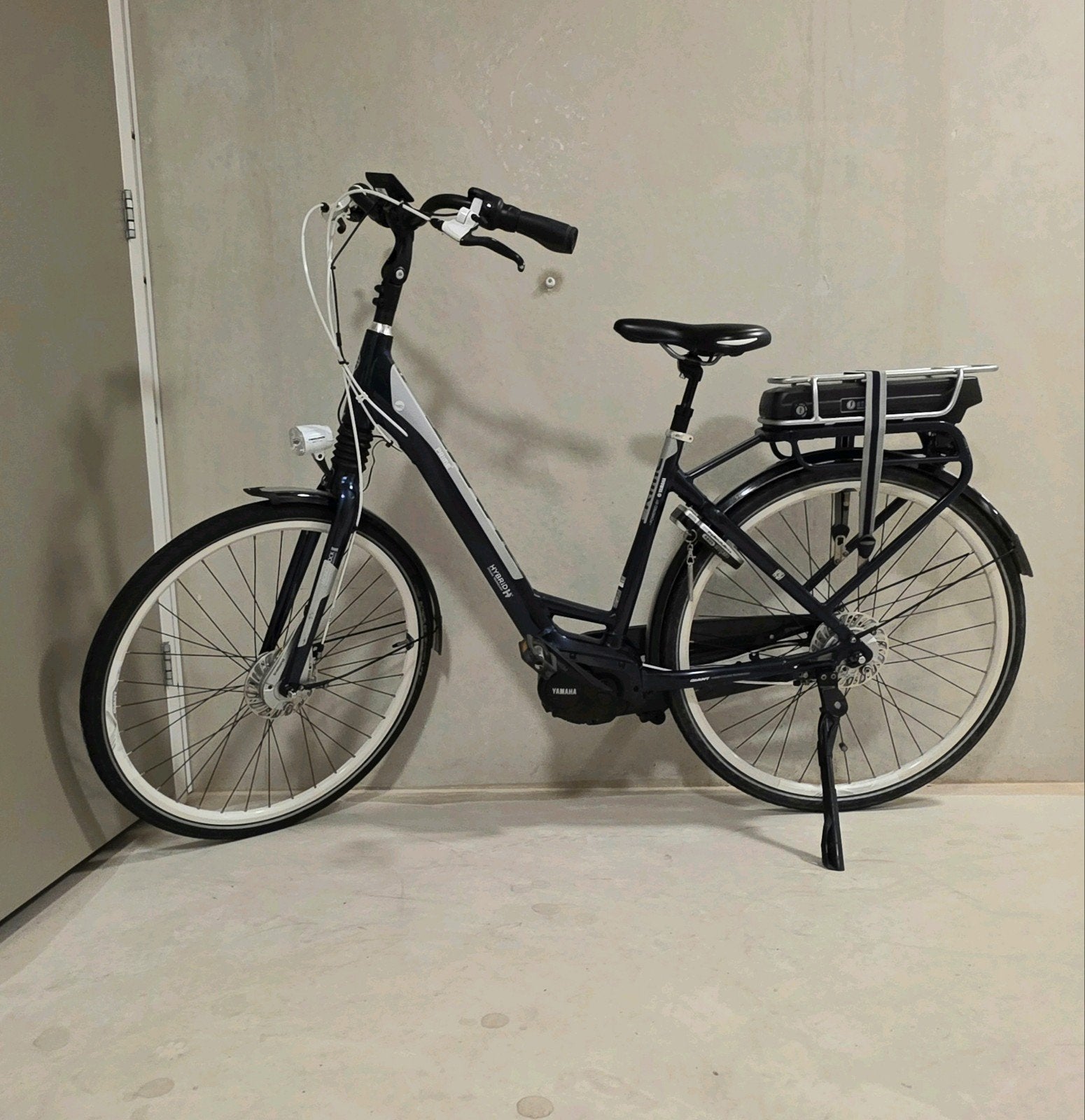 Elektrische fiets e-bike Giant Prime E+ blauw maat M lage km, Ophalen, Giant