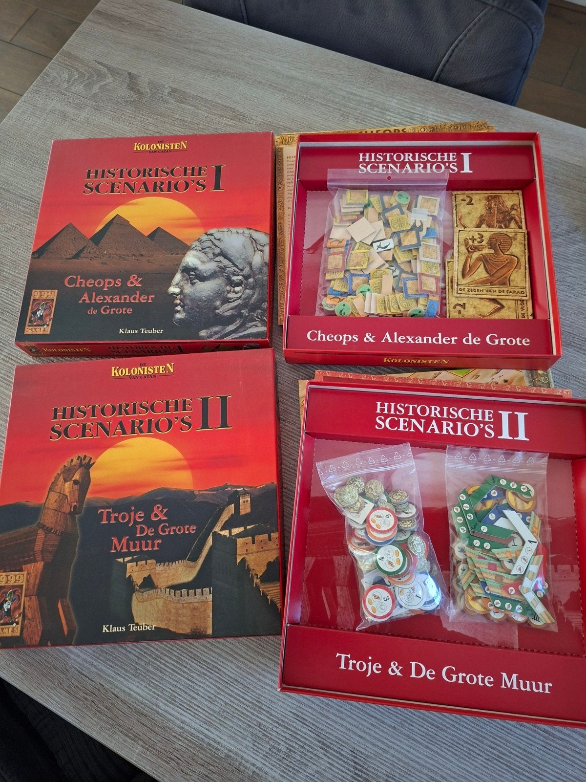 Kolonisten van Catan: Historische Scenario's I & II, Ophalen of Verzenden, Zo goed als nieuw, 999 Games