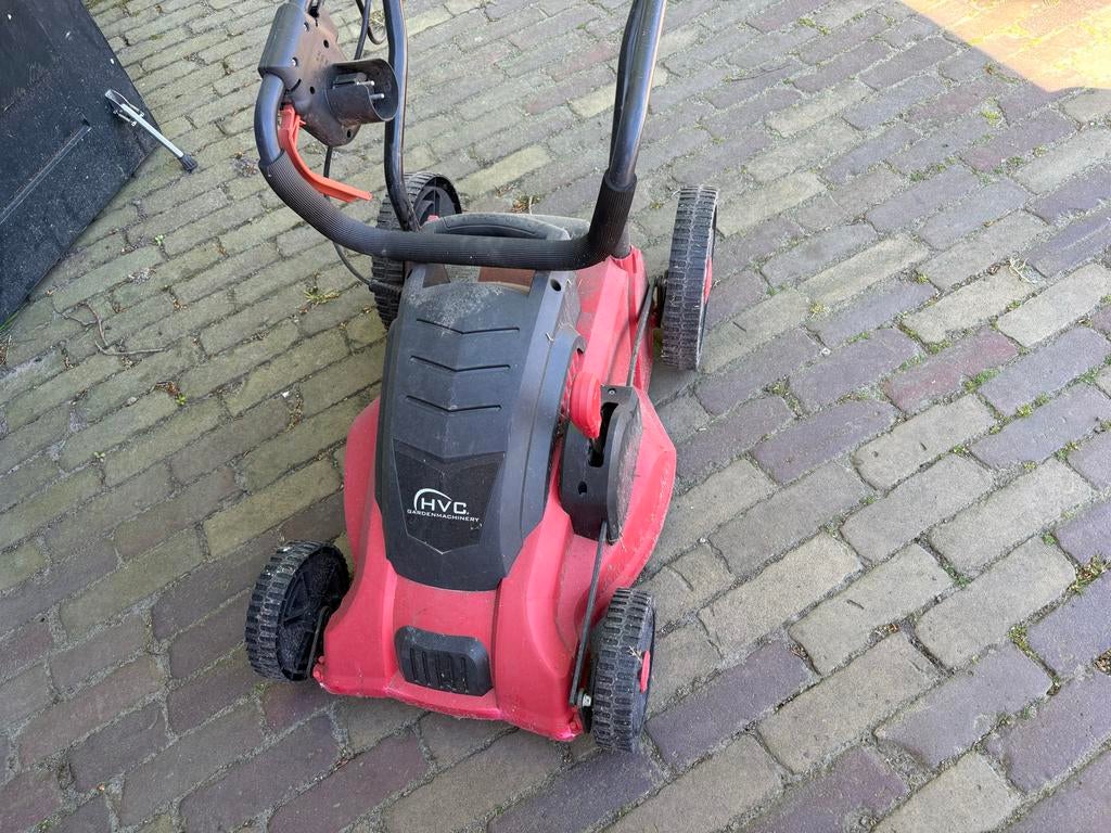 HVC Elektrische Grasmaaier - Compact en Gebruiksvriendelijk, Ophalen, Cirkelmaaier, Gebruikt, Elektrische grasmaaier