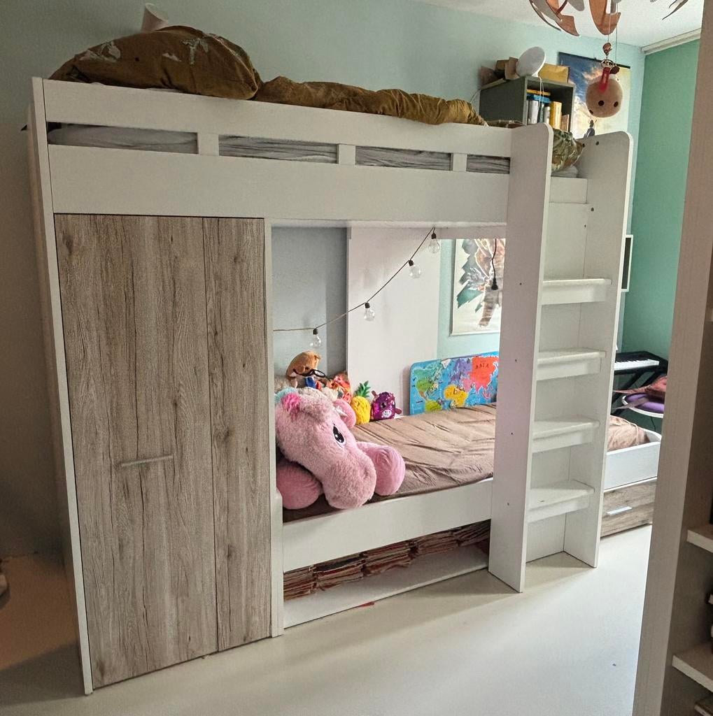 Houten stapelbed met kasten, Ophalen, Gebruikt, Stapelbed