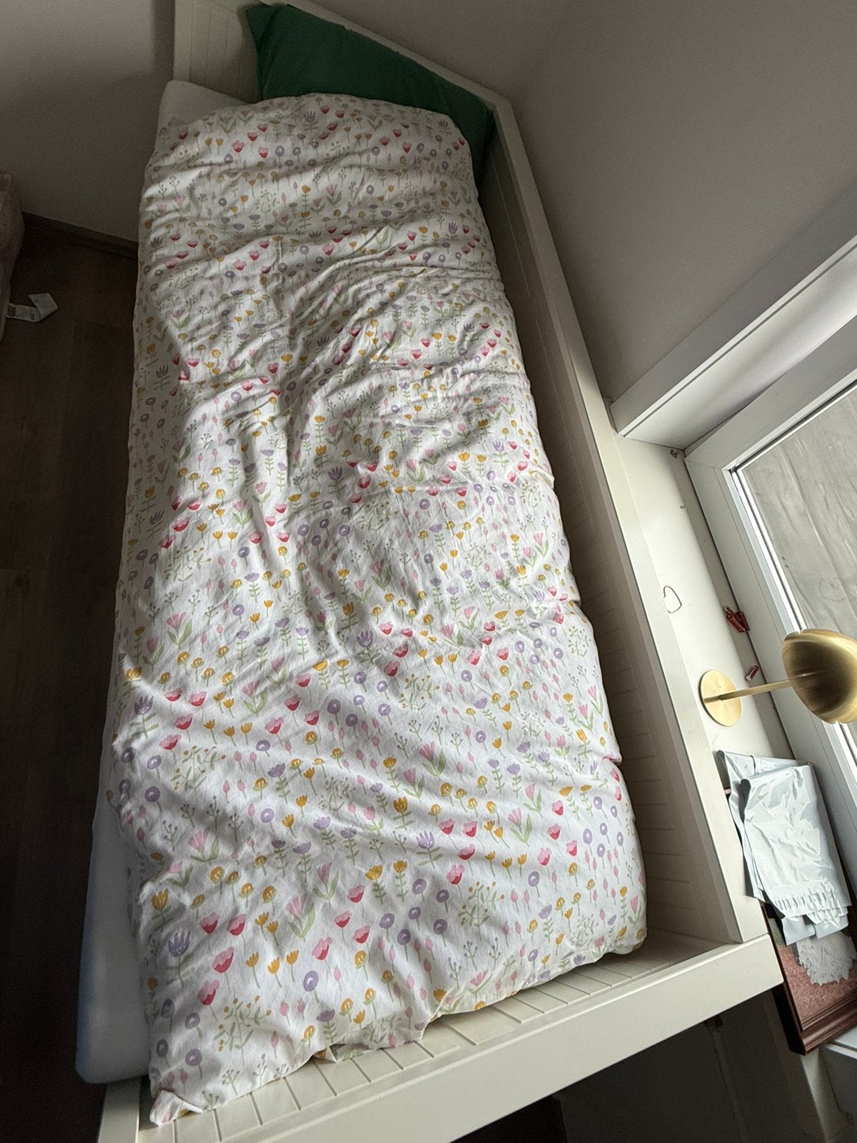Foto 3 van Uitschuifbaar bed met nieuwe matrassen