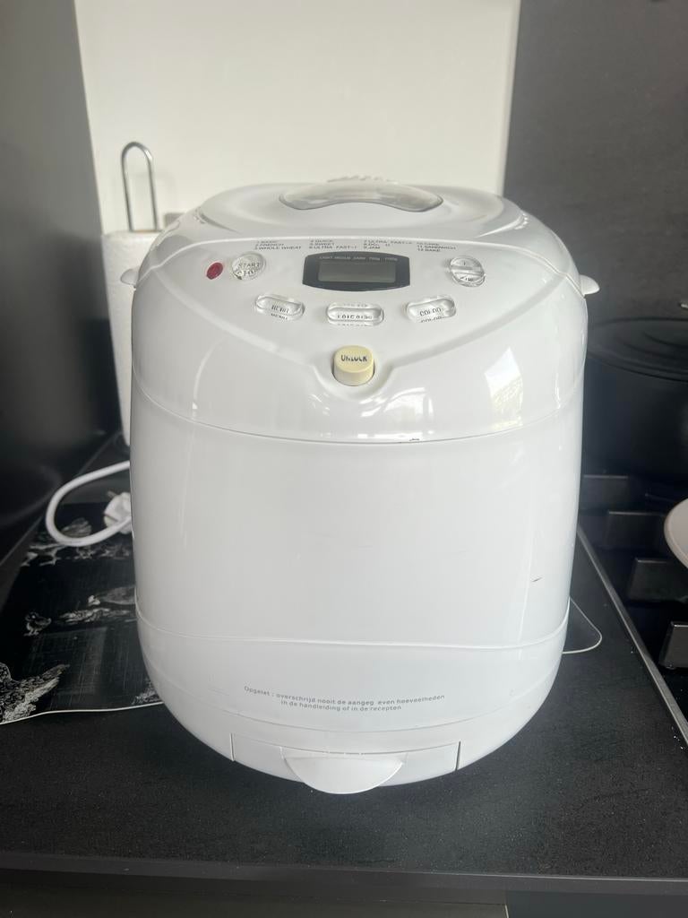 Broodbakmachine met handleiding, Witgoed en Apparatuur, Broodbakmachines, Met timer, 800 tot 1200 gram deeg, Ophalen of Verzenden