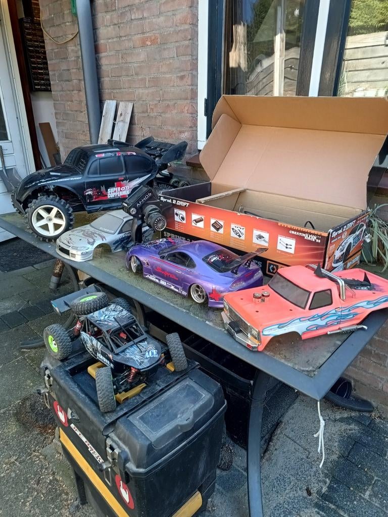 Complete hobby rc auto's, Hobby en Vrije tijd, Modelbouw | Radiografisch | Auto's, Auto offroad, Benzine, Overige schalen, Ophalen of Verzenden