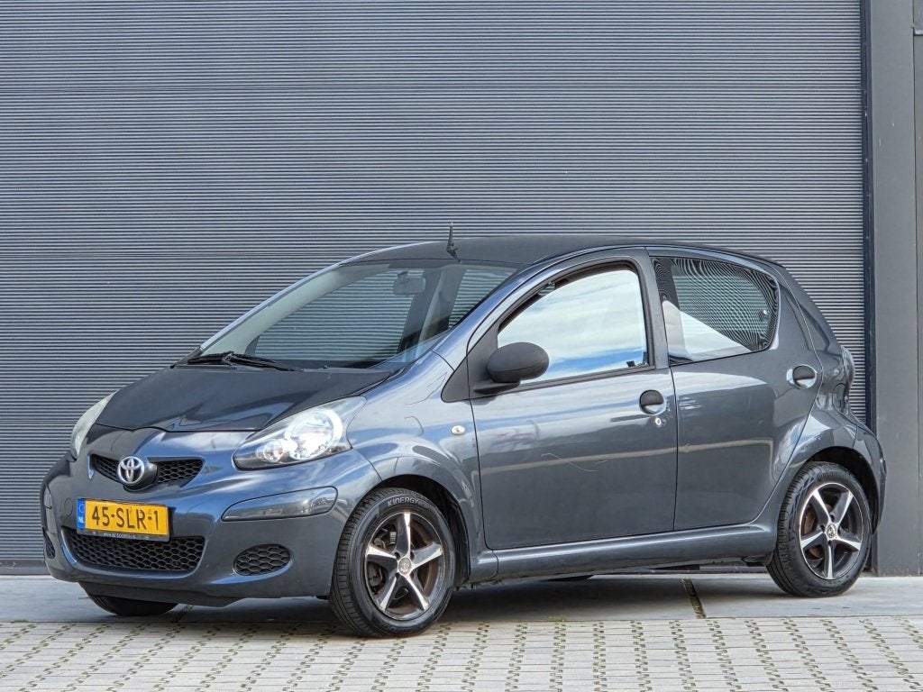 Toyota Aygo 1.0-12V Now, Nap, Airco, APK 10'27!, Auto's, Euro 5, Gebruikt, 4 stoelen, 68 pk