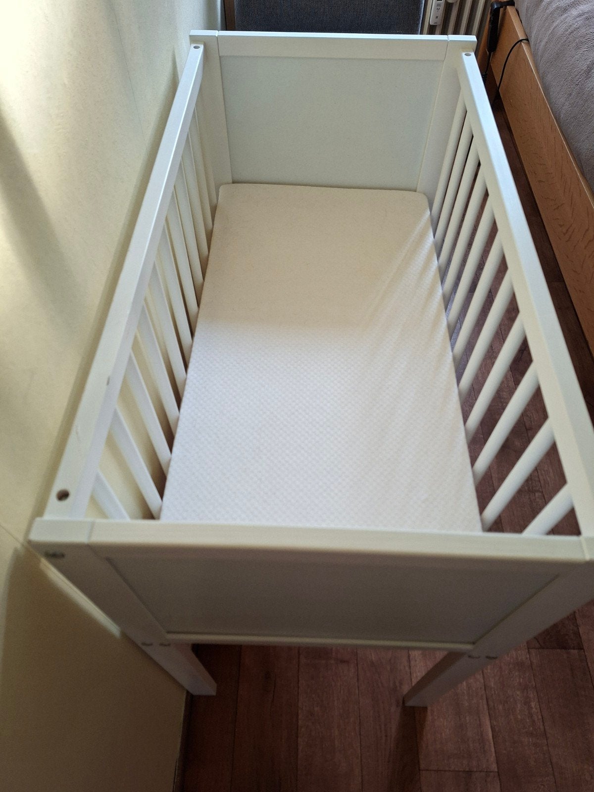 Wit houten wiegje met matras, Ophalen, Nieuw, Wieg