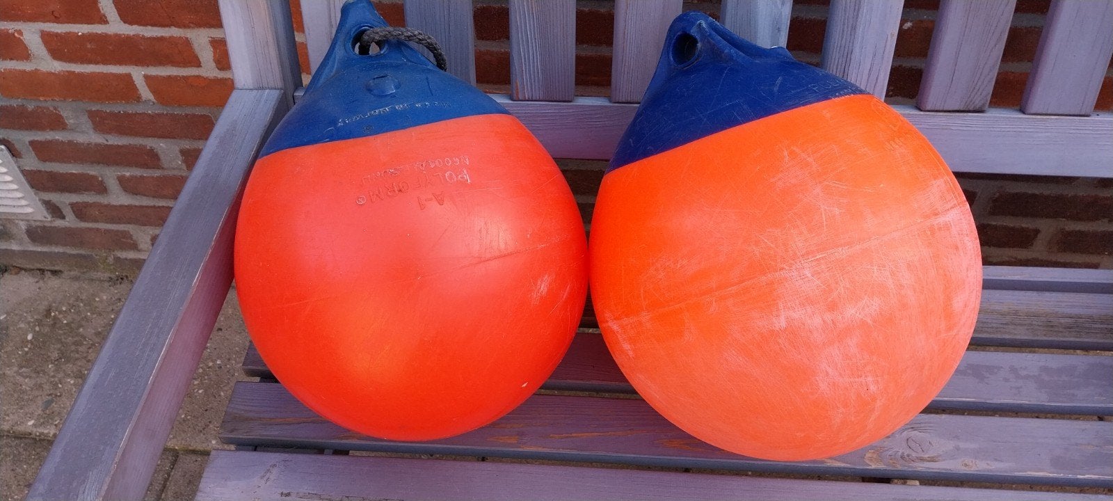 2 Polyform A1 bolfenders boeien stootwillen voor boot, Ophalen, Gebruikt, Overige typen