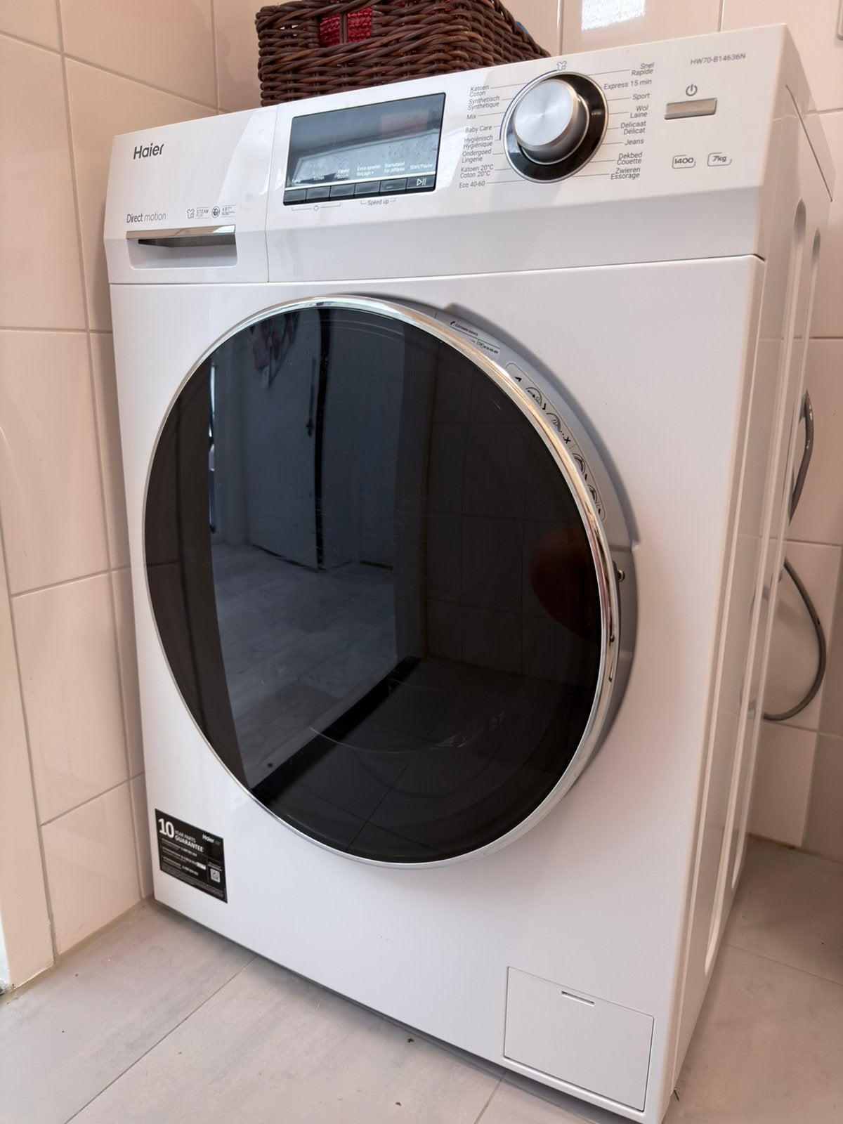 Haier Wasmachine HW70-B14636N - 7kg, Stoomfunctie, Ophalen, Zo goed als nieuw, Voorlader, 85 tot 90 cm
