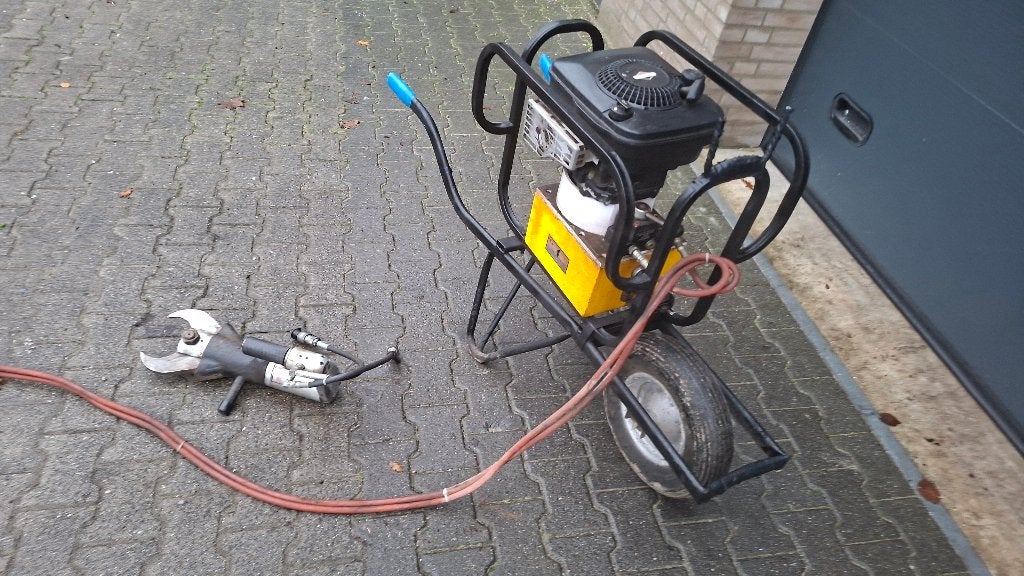 Amkus hydraulische Motor benzine kabelkniptang kabelschaar, Ophalen, ,, Zo goed als nieuw, ,