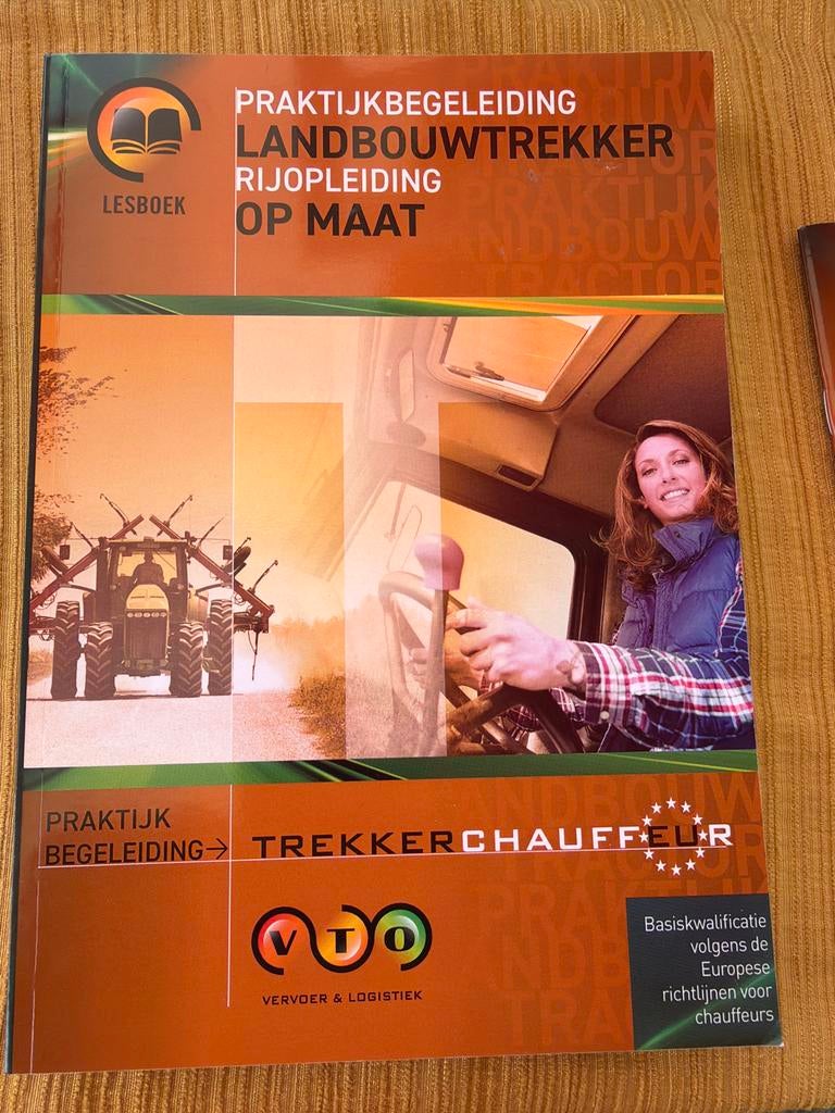 Praktijkbegeleiding Landbouwtrekker Rijopleiding, Ophalen, Gamma, Zo goed als nieuw, Overige niveaus