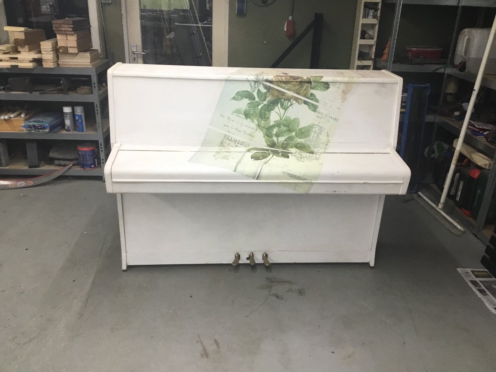 Piano te koop,kast moet opgeknapt worden,, verven, Ophalen, Zo goed als nieuw, Wit