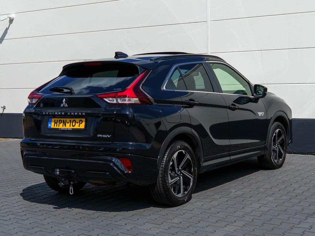 Mitsubishi Eclipse Cross 2.4 PHEV 4WD Instyle | Leder | Pano, Automaat, 188 pk, 4 cilinders, Zwart