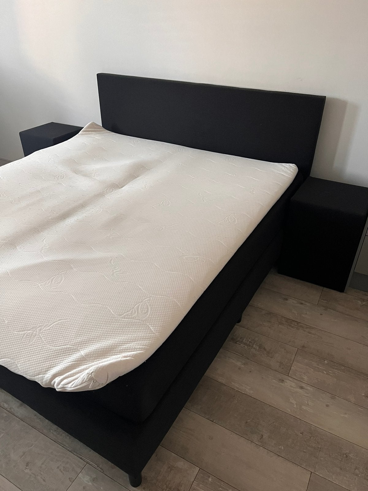 2 persoons bed, Ophalen, Gebruikt, Zwart, Tweepersoons