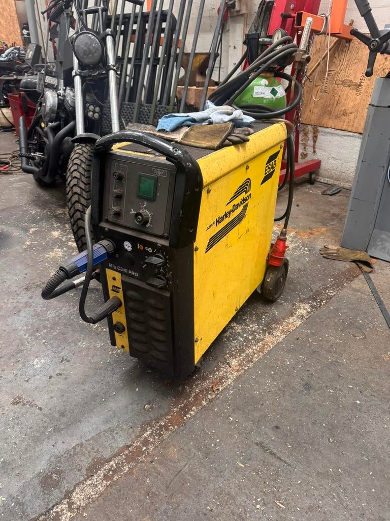 ESAB C340 mig, Ophalen, Gebruikt, 250 ampère of meer, Co2