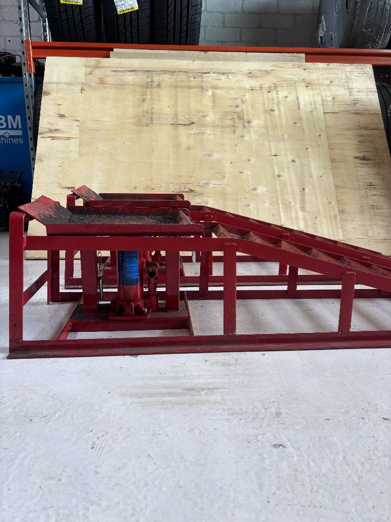 Set stalen oprijbokken met hydraulische krik, Ophalen, Zo goed als nieuw, Hydraulisch, Garagekrik