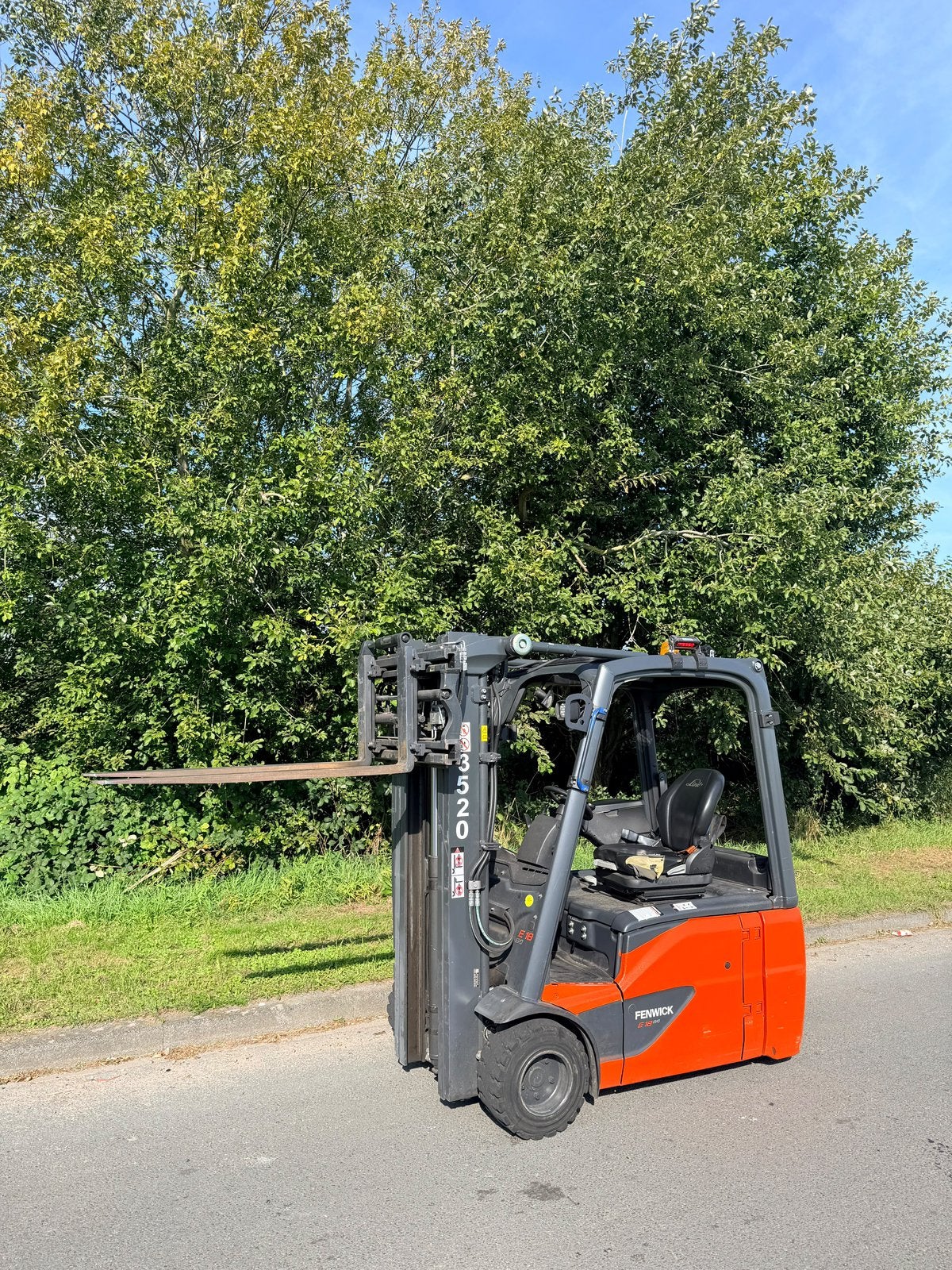 Linde E18 EVO Elektrische Heftruck – 1.800 kg – Triplex, Doe-het-zelf en Verbouw, Ophalen, Elektrisch