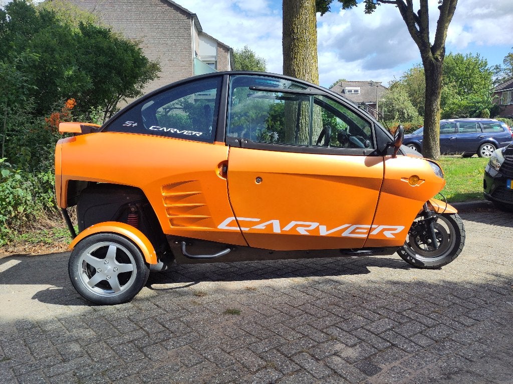Carver S+, Automaat, Achterwielaandrijving, Zwart, 273 kg