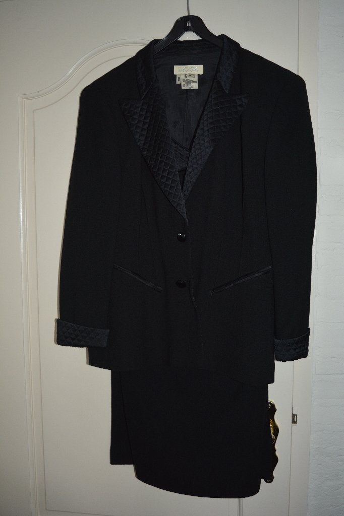 Escada, exclusief strapless jurk met colbert, maat M, Maat 38/40 (M), Kostuum of Pak, Zwart, Escada
